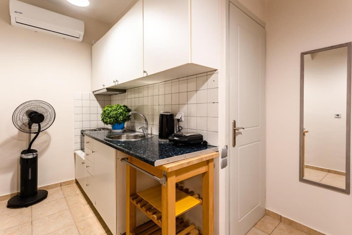 Kitries Summer Getaway - Eden Sandy Suite Kitriaí Eksteriør bilde